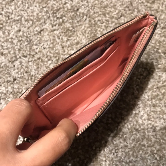 Wallet - Picture 3 of 6